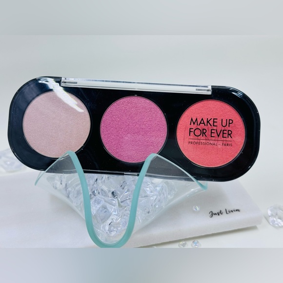 🌺 MUFE LTE RARE: 50 Shades of Grey Palette - Picture 4 of 7